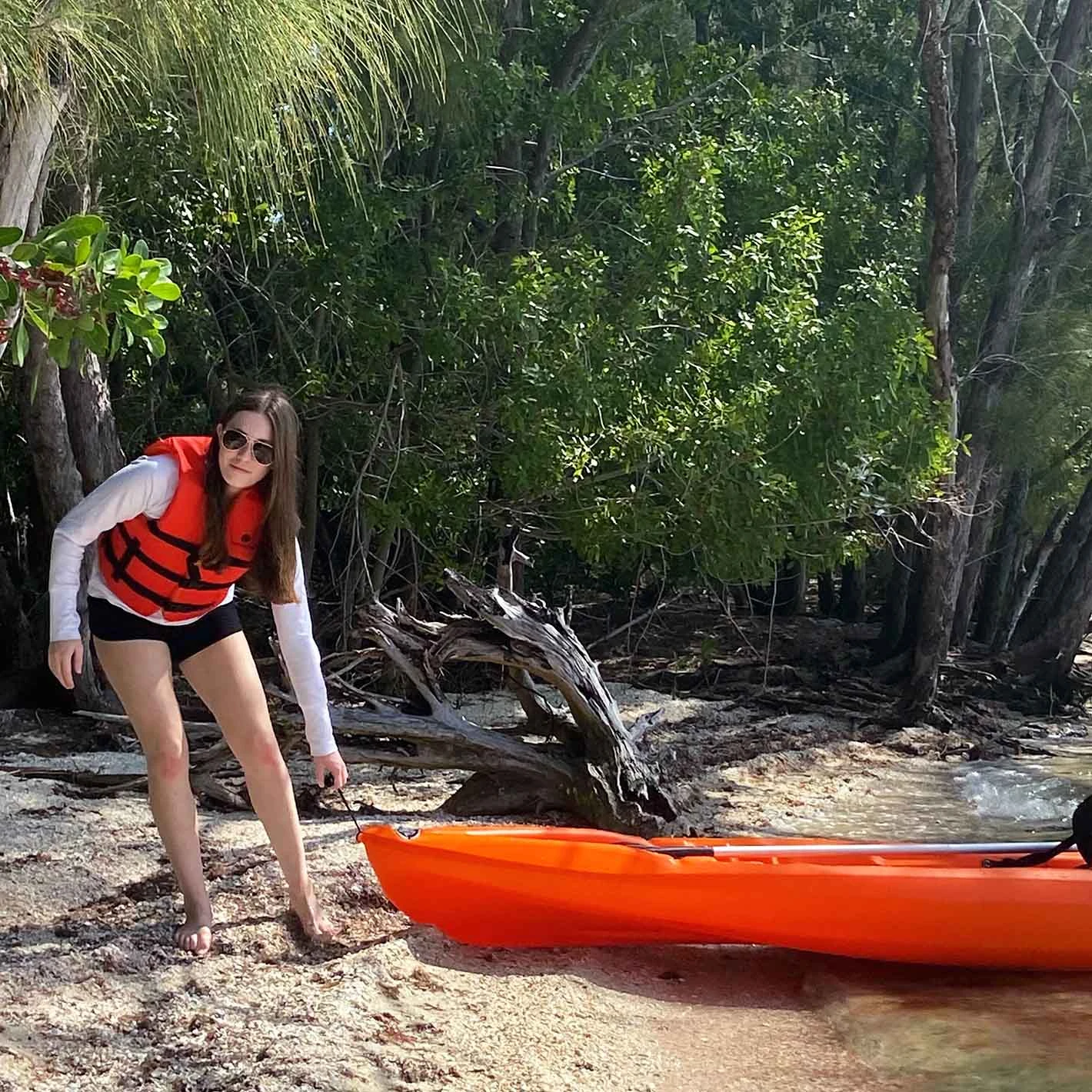 Pelican Sport Pulse 100X With Paddle Kayak - Image 5